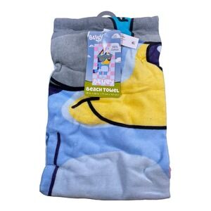 Bluey Cool Checks‎ Towel 28" x 58" Beach Summer Pool Swim NWT